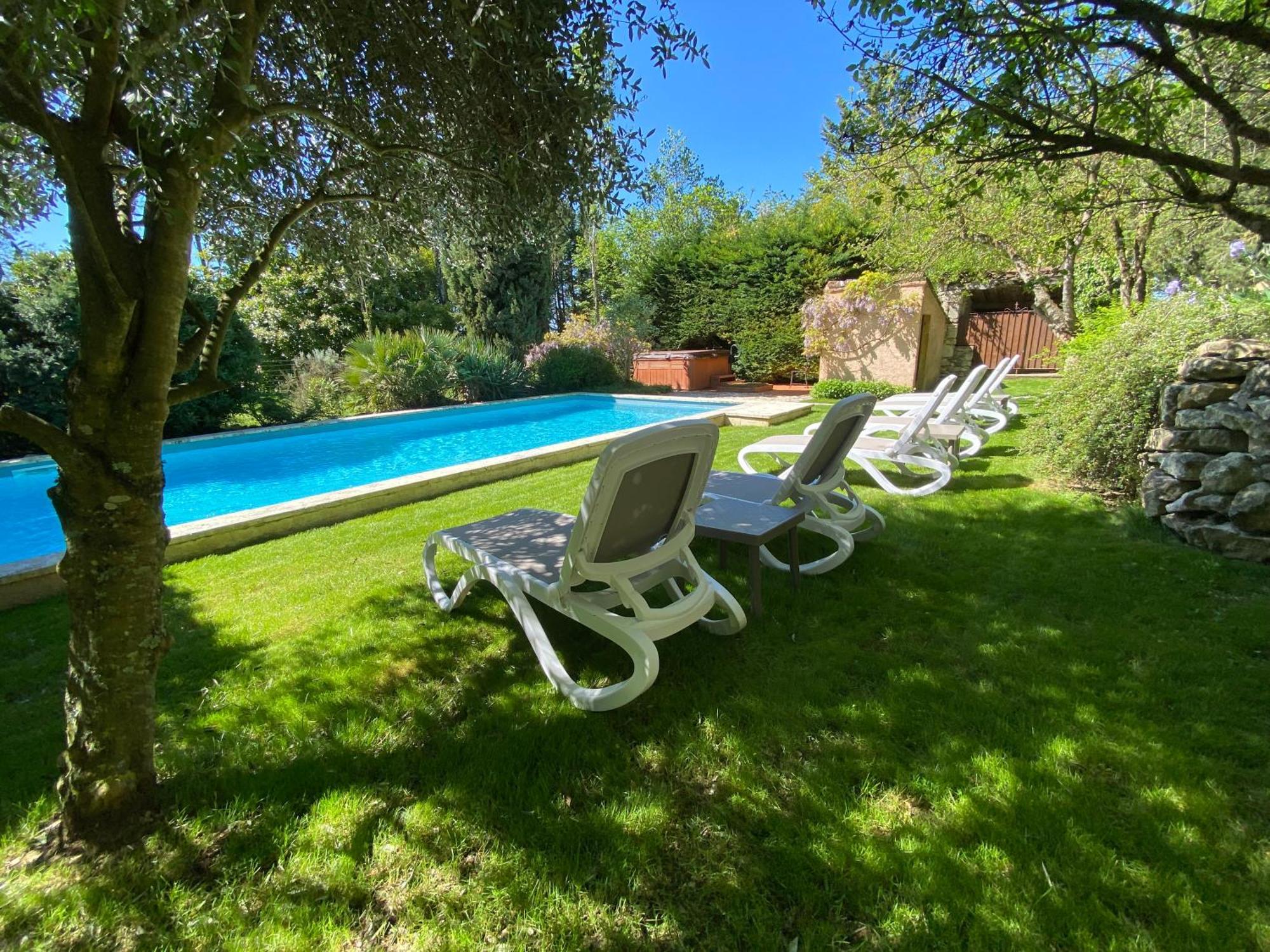 Le Clos Pastel Chambres D'Hotes & Gite Virac Exterior photo